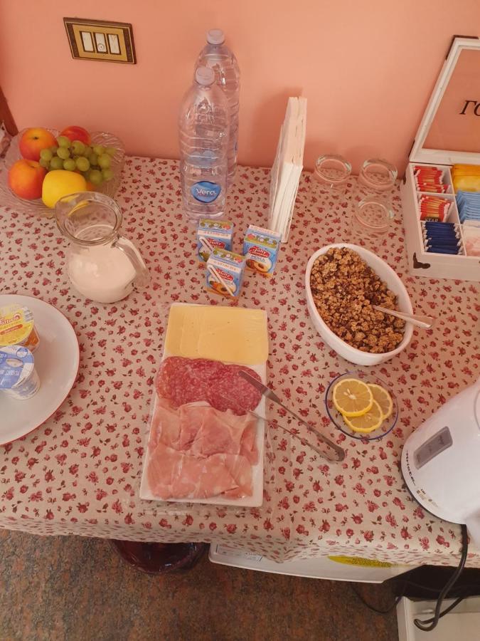 Villa Ferrari Oriella Solignano Nuovo Zewnętrze zdjęcie